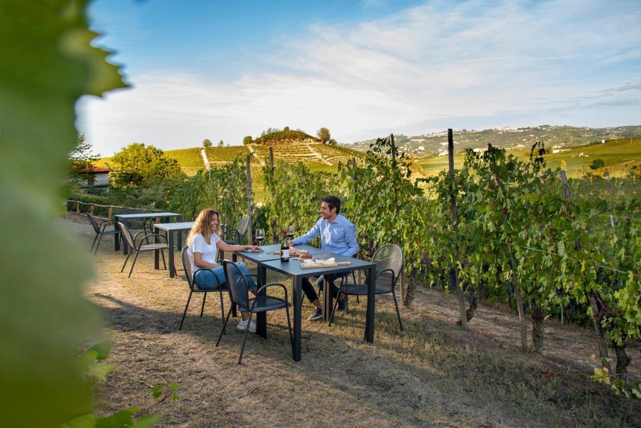 Borgo Roggeri - Country House Nelle Langhe La Morra Ngoại thất bức ảnh