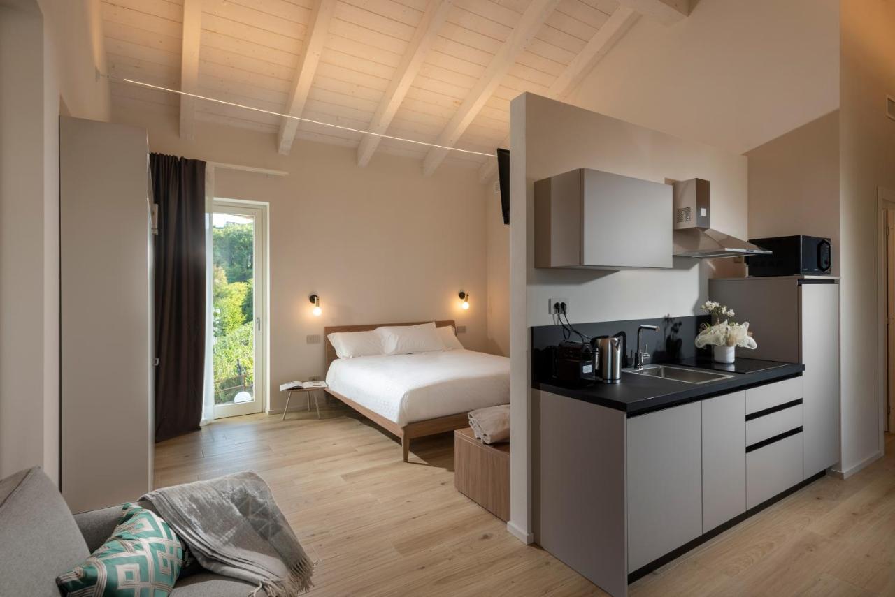 Borgo Roggeri - Country House Nelle Langhe La Morra Ngoại thất bức ảnh