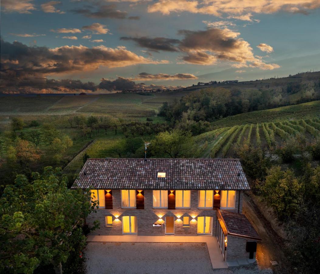 Borgo Roggeri - Country House Nelle Langhe La Morra Ngoại thất bức ảnh